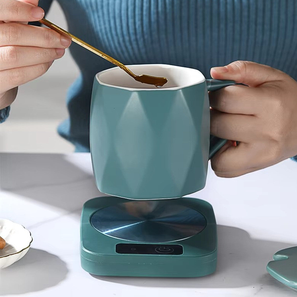 Smart Electric Coffee Mug Warmer - USB Desk Heater for Hot Drinks